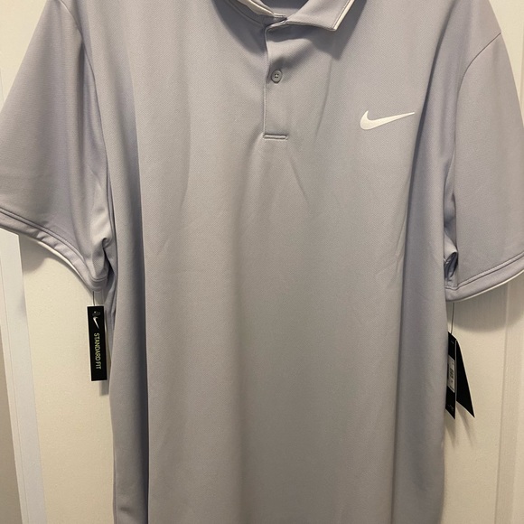 New Nike Drifit Polo - Picture 1 of 3